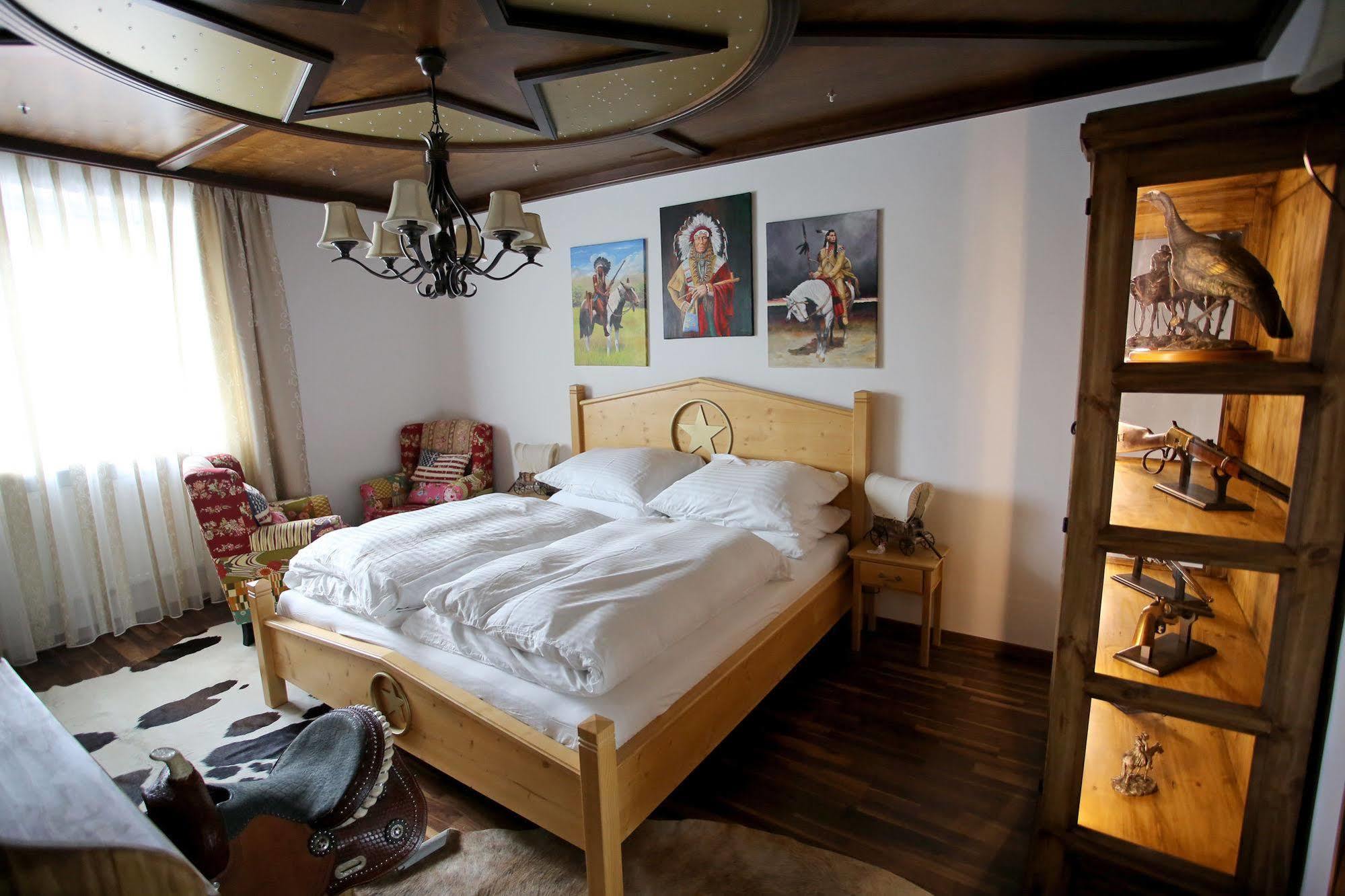 Hoeckner Plaza Hotel Attnang-Puchheim ภายนอก รูปภาพ